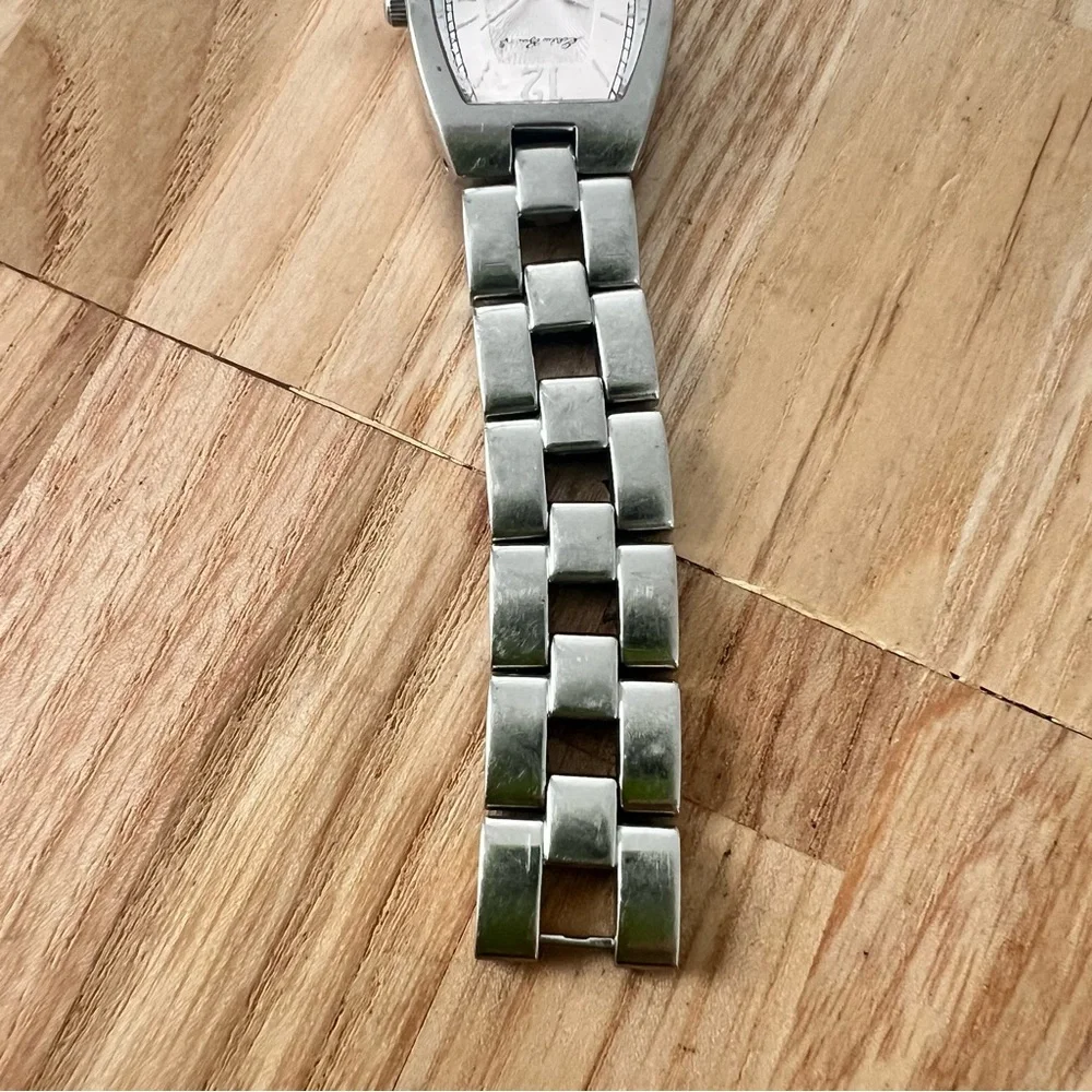 Eddie Bauer ladies rectangular silver tone bracelet watch NEW BATTERY